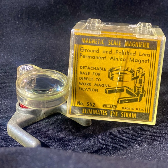 Vintage Magnetic Scale Magnifier Made in USA - Picture 3 of 9